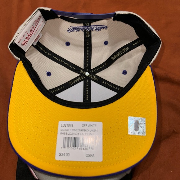 Mitchell and Ness lakers SnapBack NEW - Picture 3 of 4